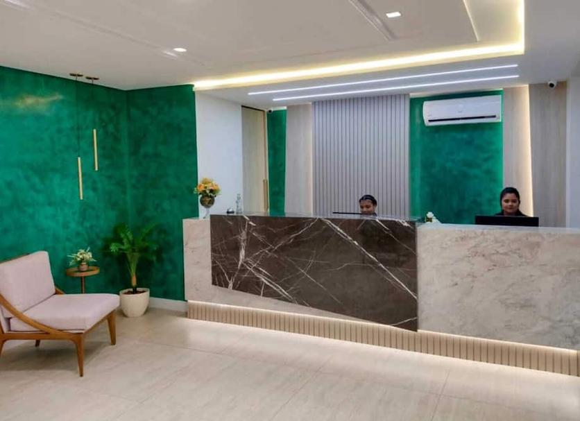 Front desk Photo