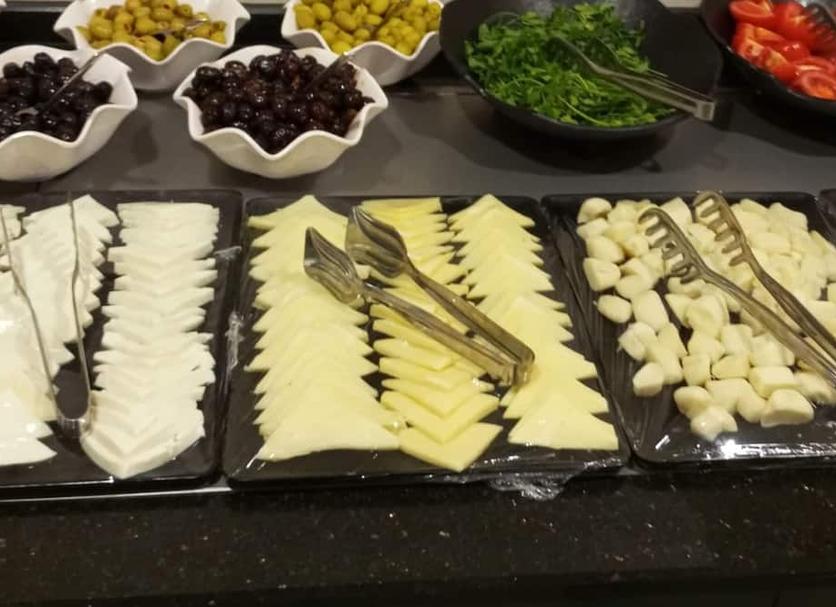Buffet Photo