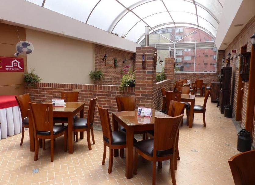 Restaurant Photo