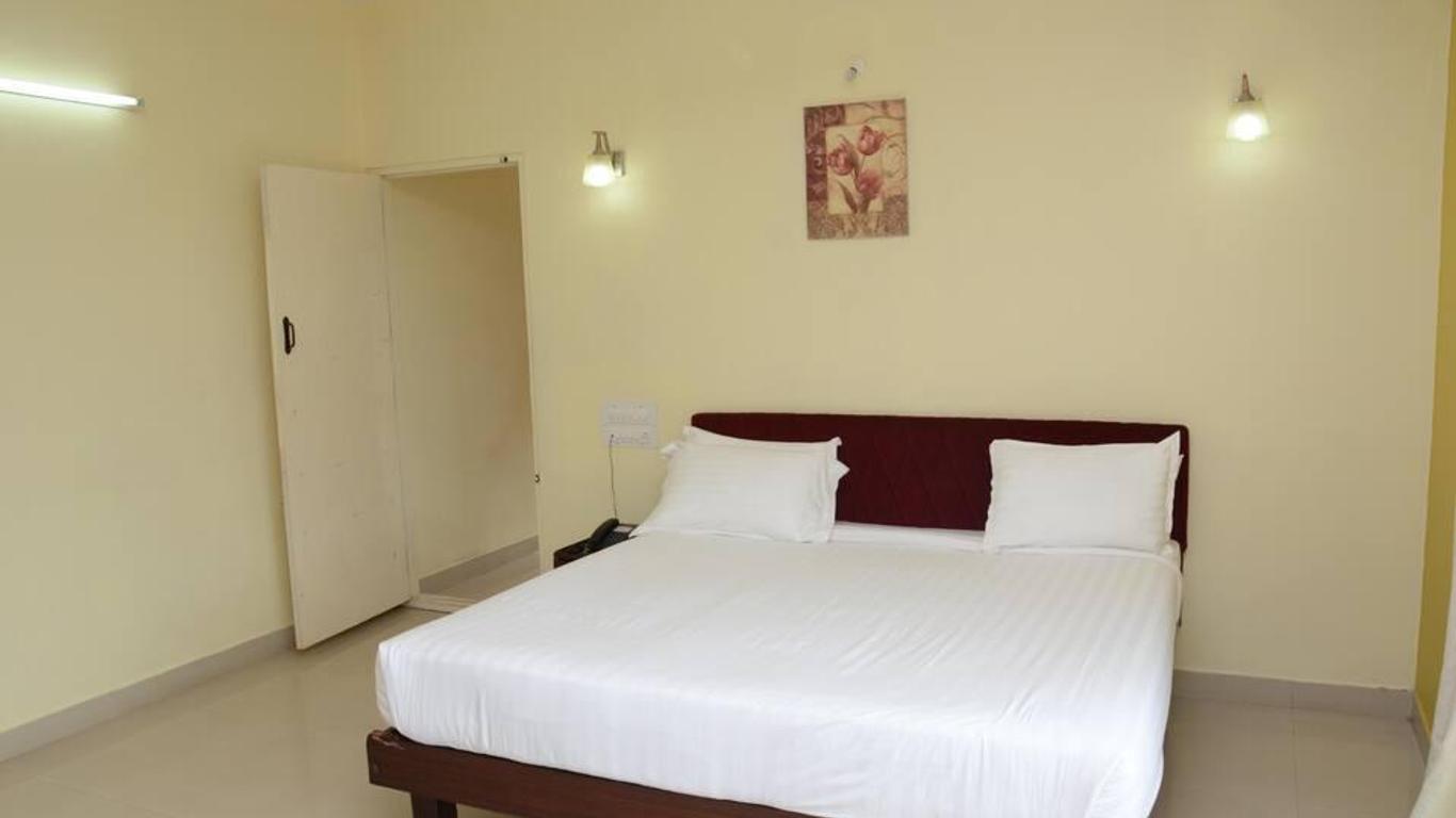 Caveri Residency