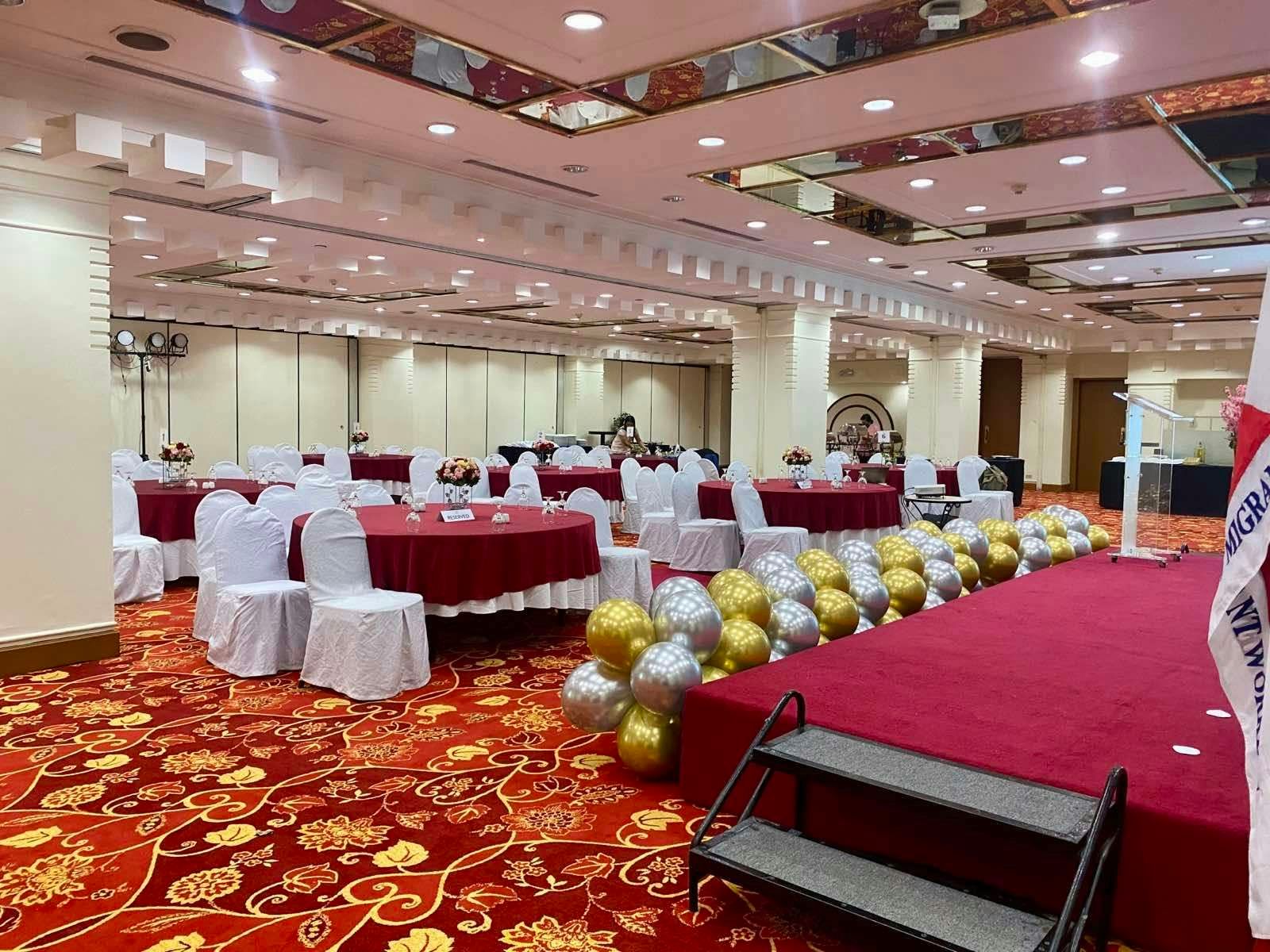 Banquet hall
