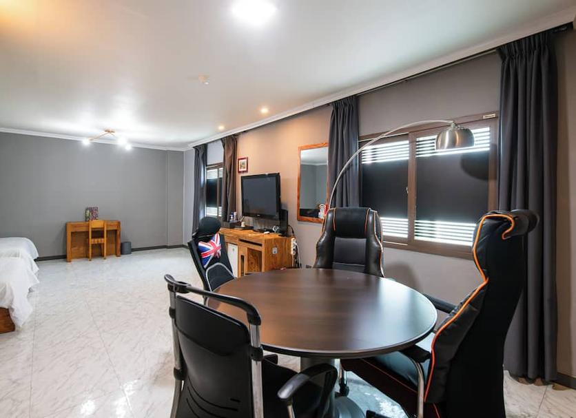 Dining room Photo