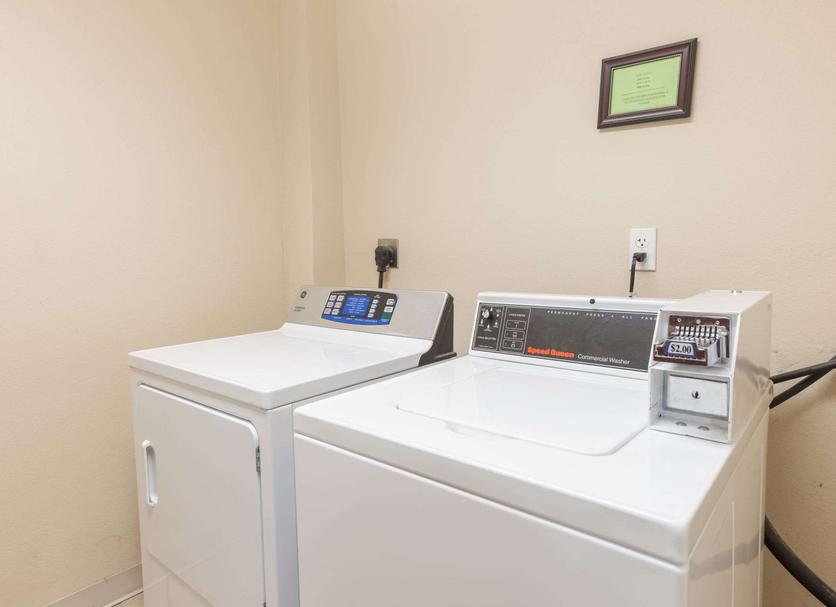 Laundry facility Photo