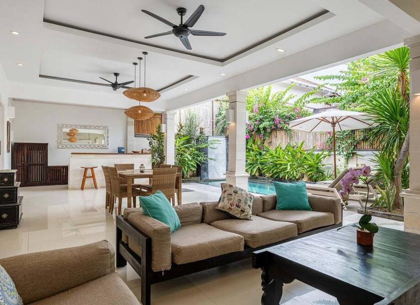 Living room Photo