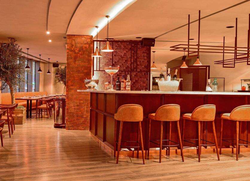 Bar Photo