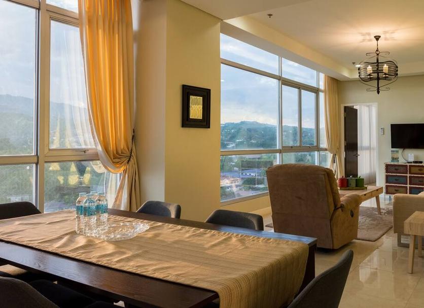 Dining room Photo