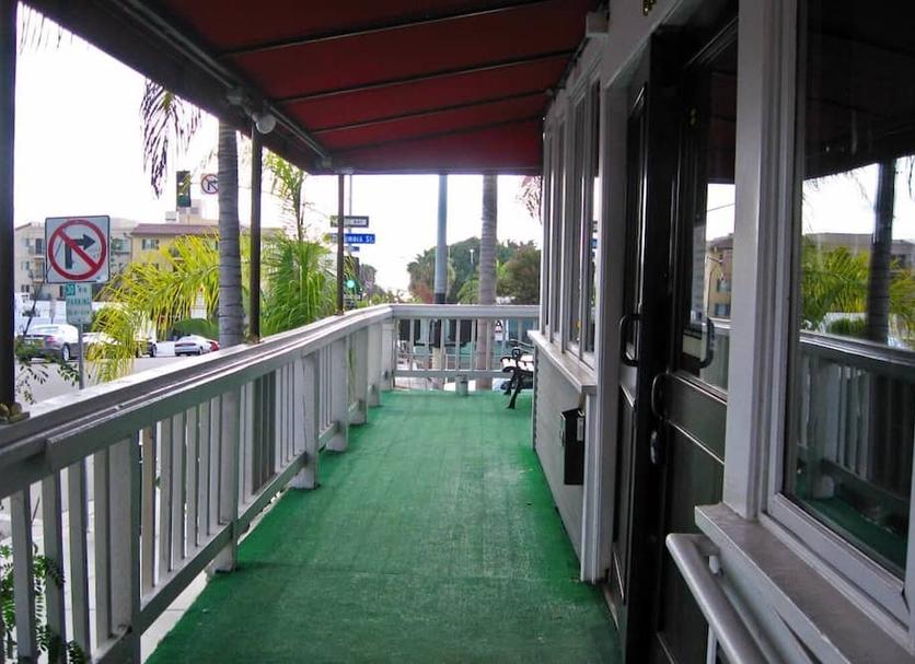 Balcony Photo