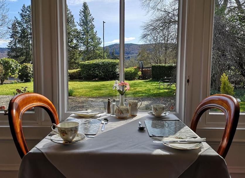Dining room Photo