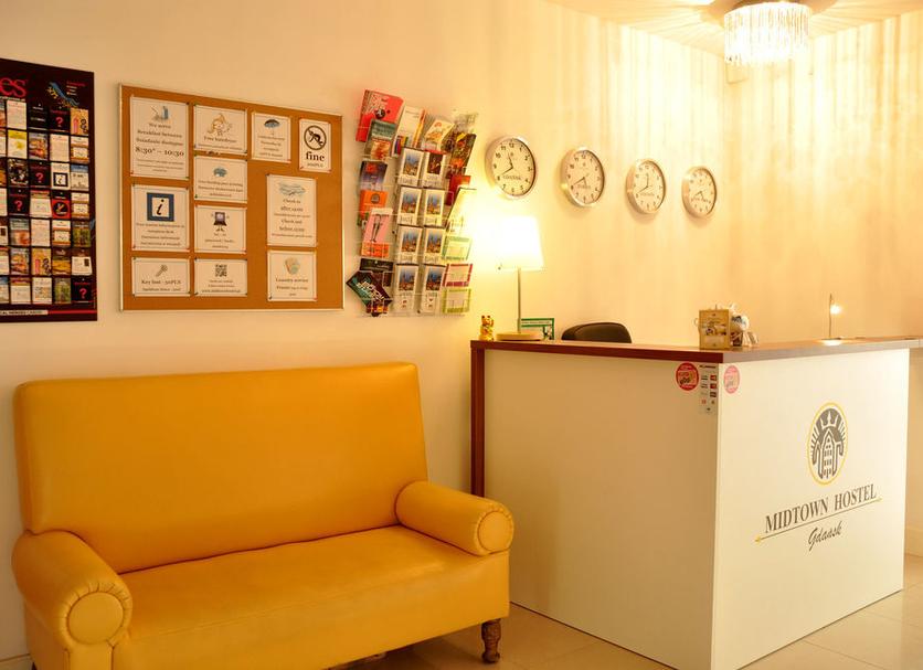 Front desk Photo