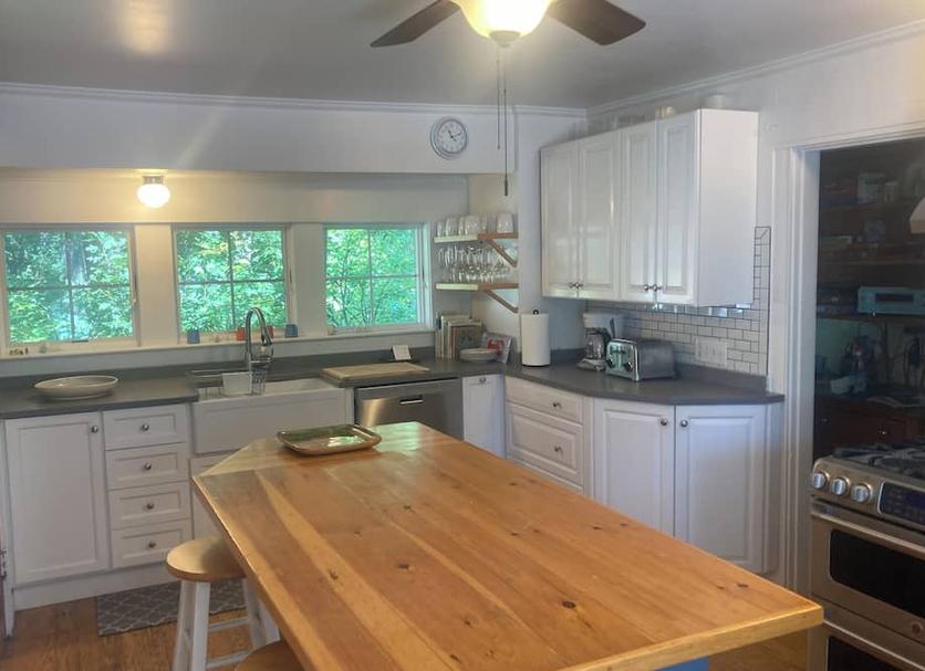 Kitchen Photo