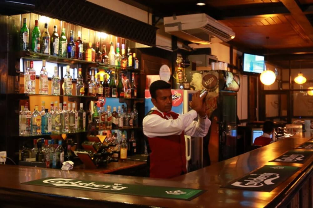 Bar