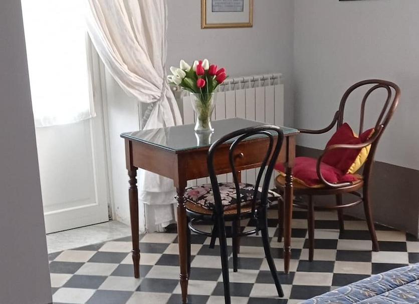 Dining room Photo