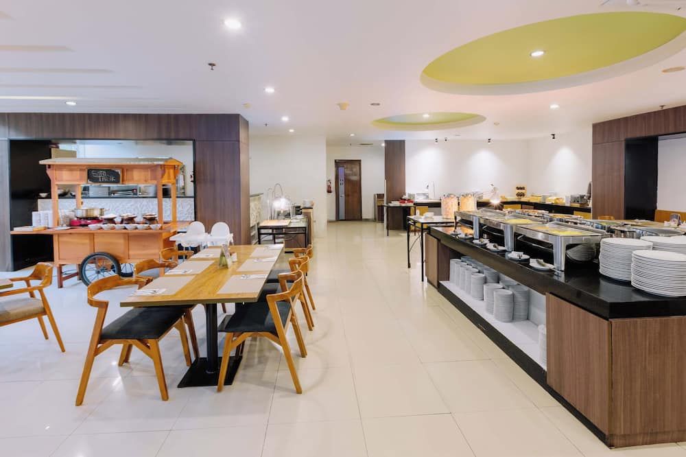 Buffet Photo
