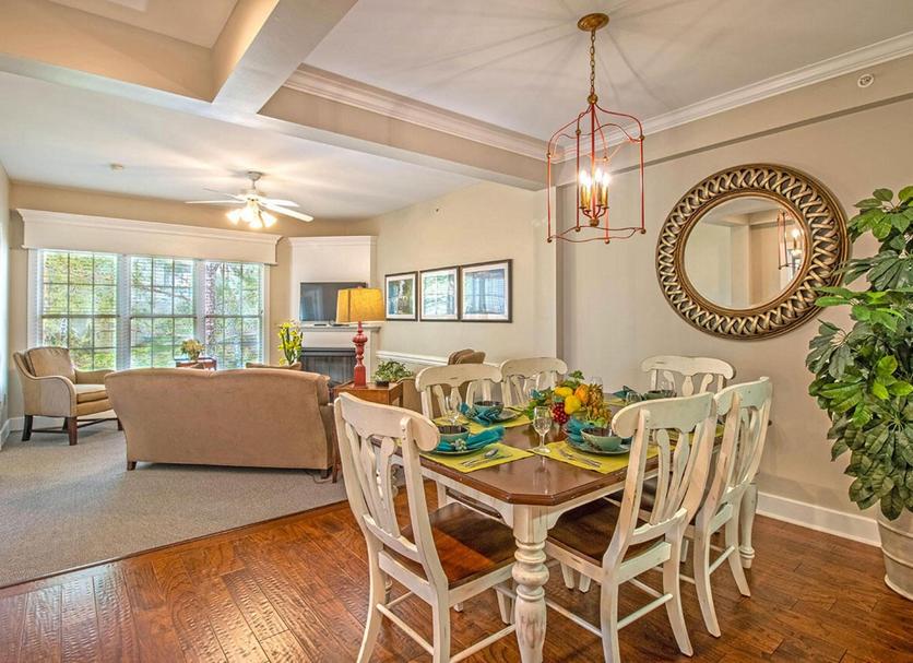 Dining room Photo