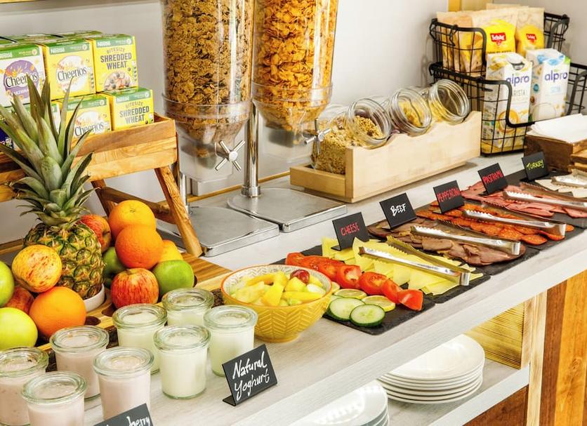 Buffet Photo