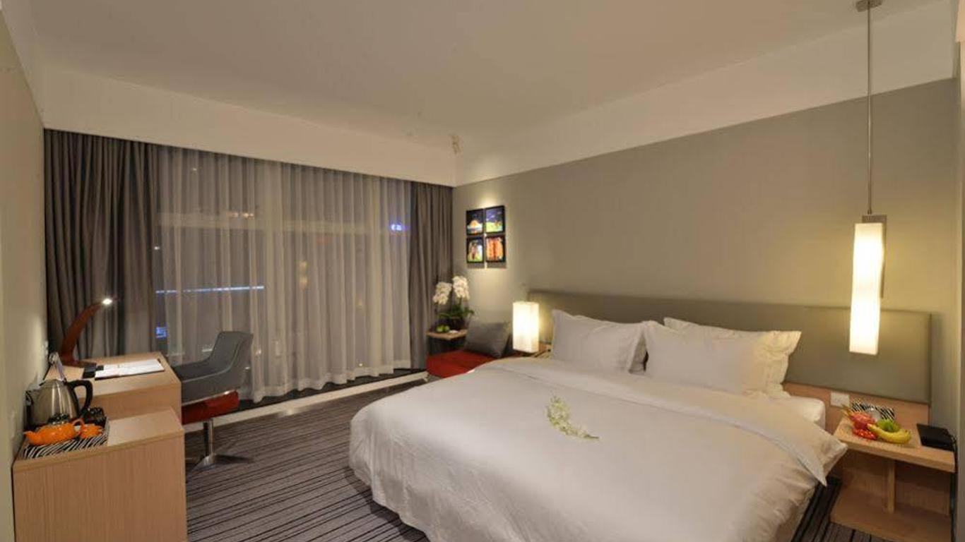 Atour Light Hotel Chengdu Chunxi Road Metro Station