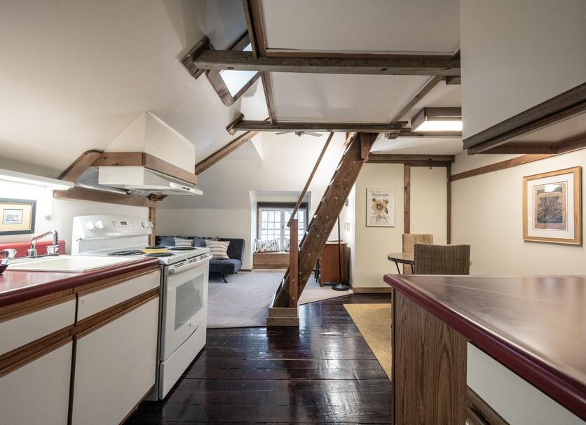 Kitchen Photo
