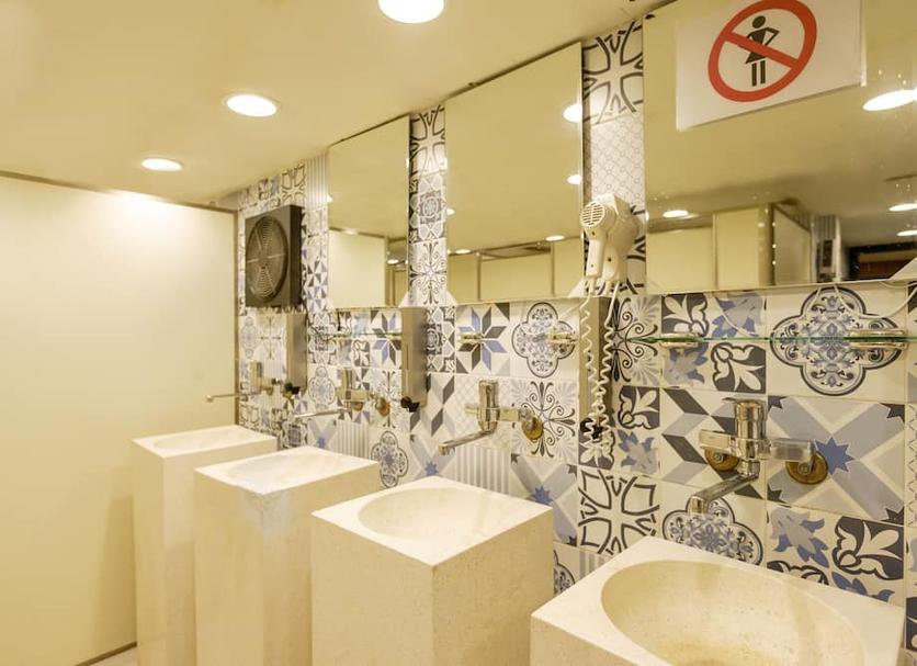 Bathroom Photo
