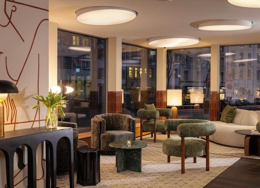 Lounge Photo