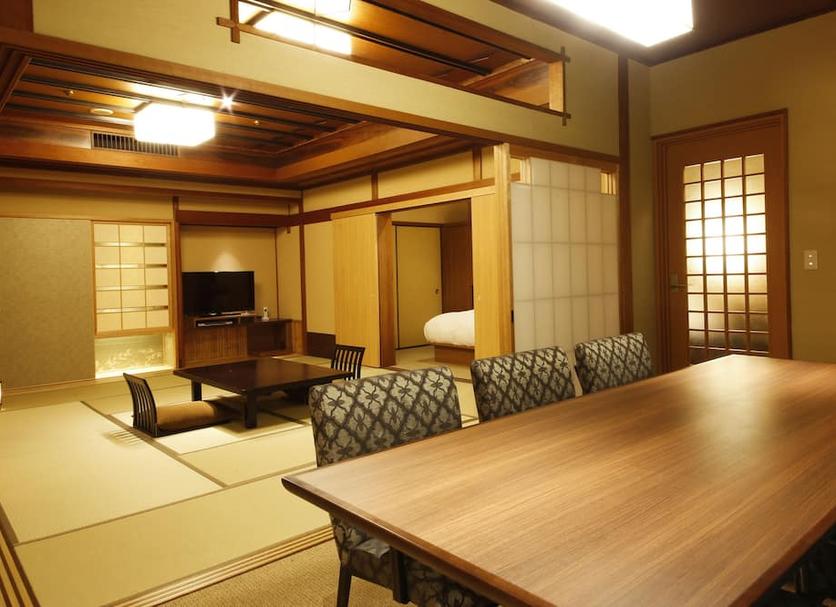 Dining room Photo