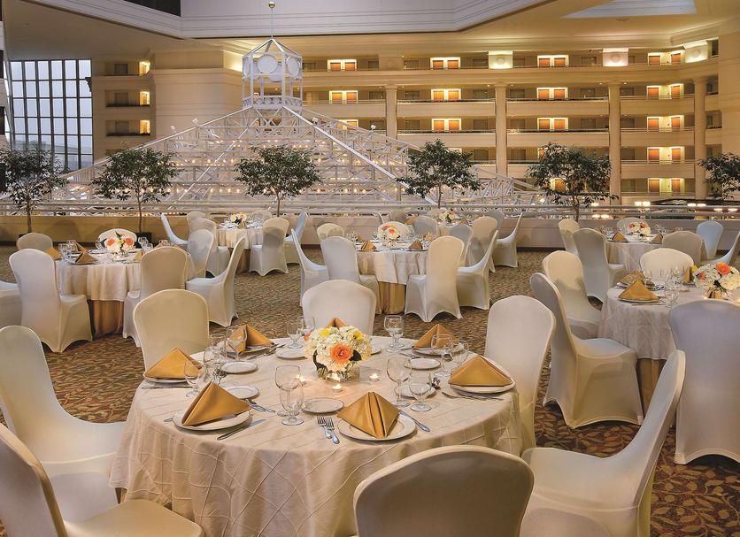 Banquet hall Photo