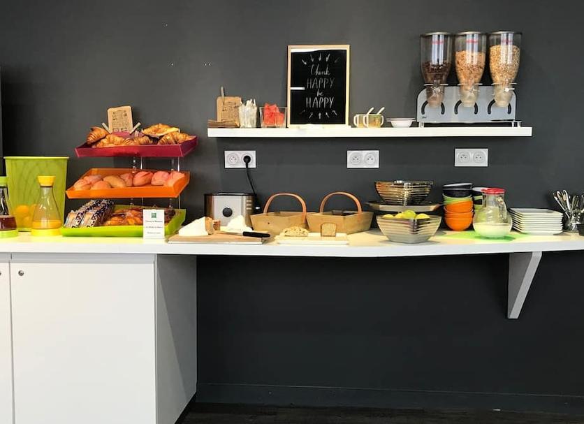 Buffet Photo