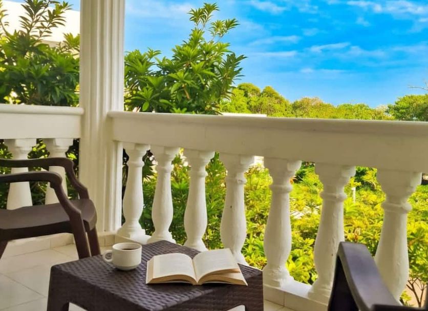 Balcony Photo