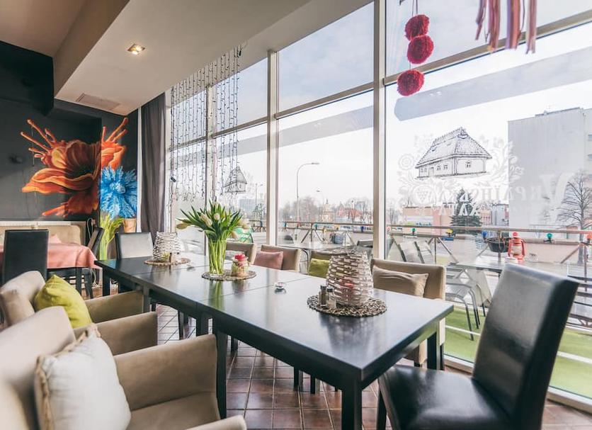 Dining room Photo