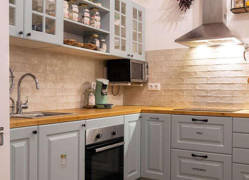Kitchen Photo