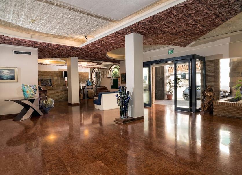 Lobby Photo