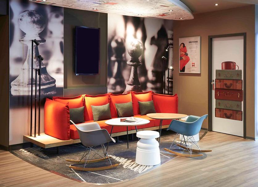 Lounge Photo
