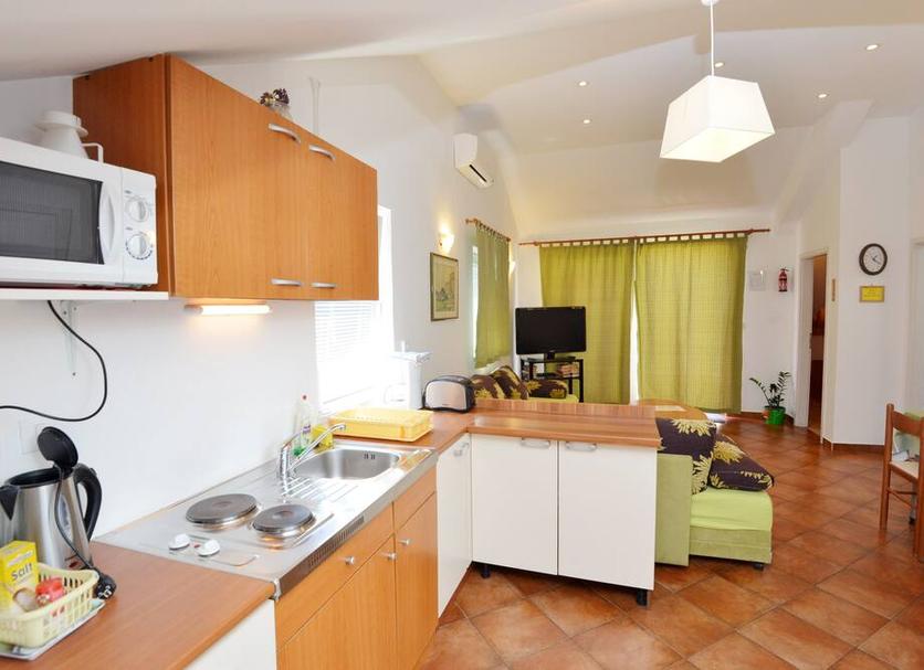 Kitchen Photo