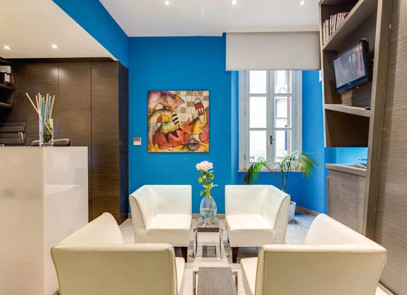 Dining room Photo