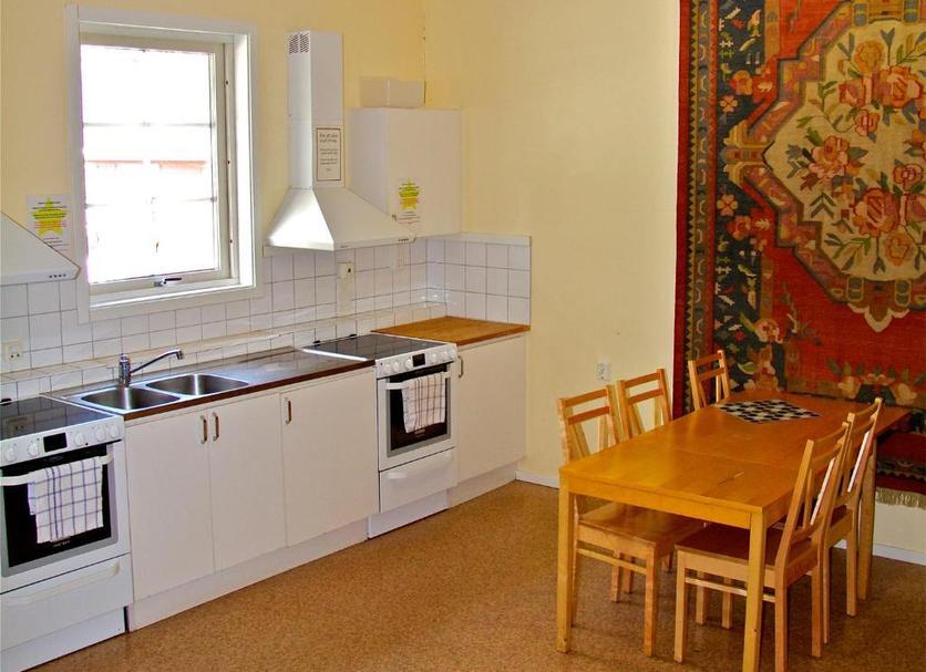 Kitchen Photo