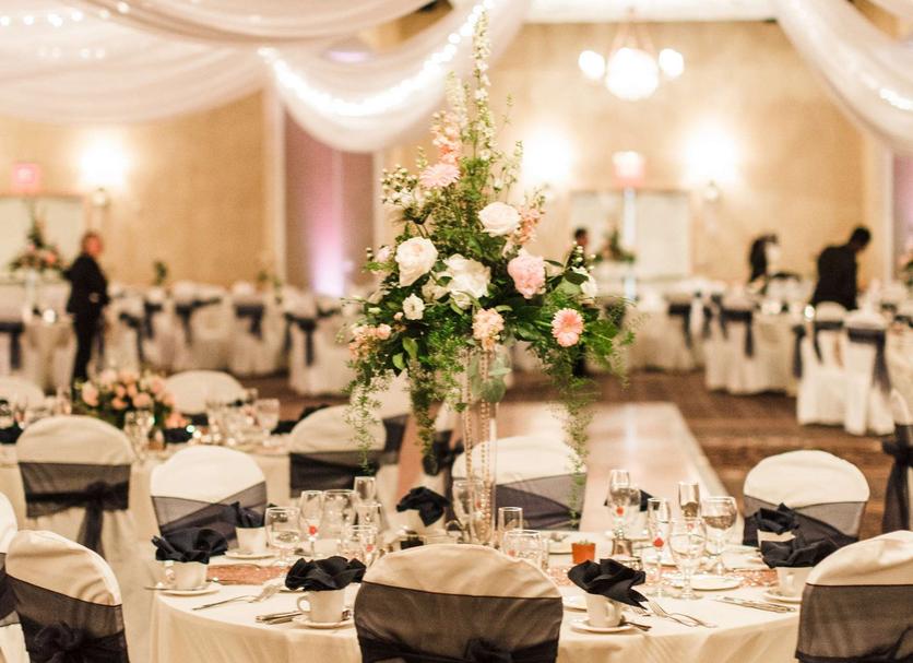 Banquet hall Photo