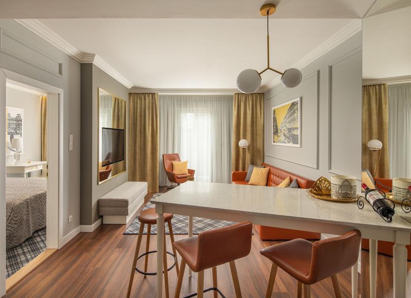 Dining room Photo