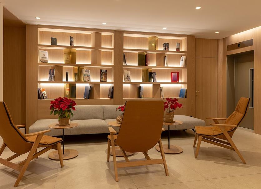 Lounge Photo
