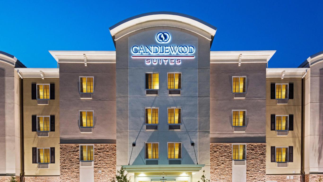 Candlewood Suites West Edmonton - Mall Area By IHG