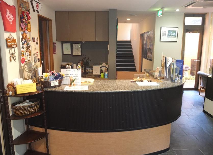 Front desk Photo