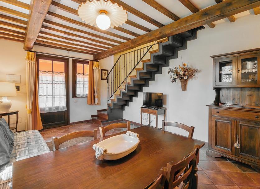 Dining room Photo