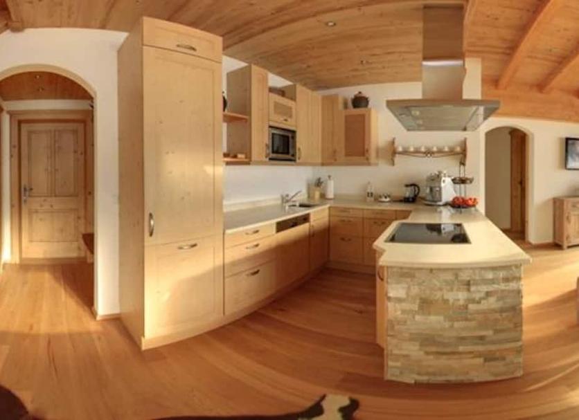 Kitchen Photo