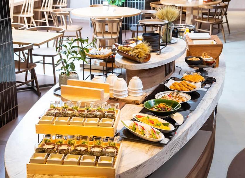 Buffet Photo
