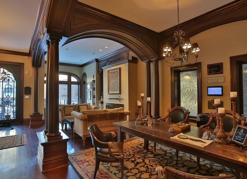Dining room Photo