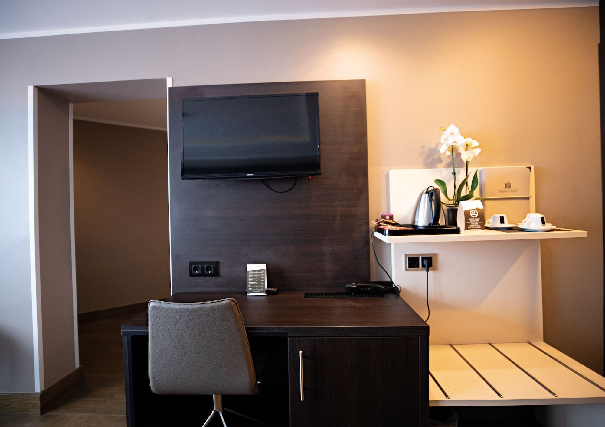 Room amenity