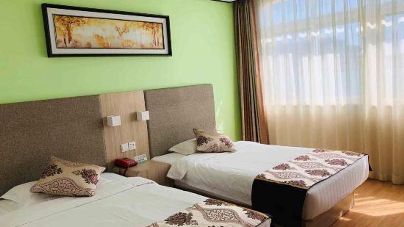 Nongjun Hotel