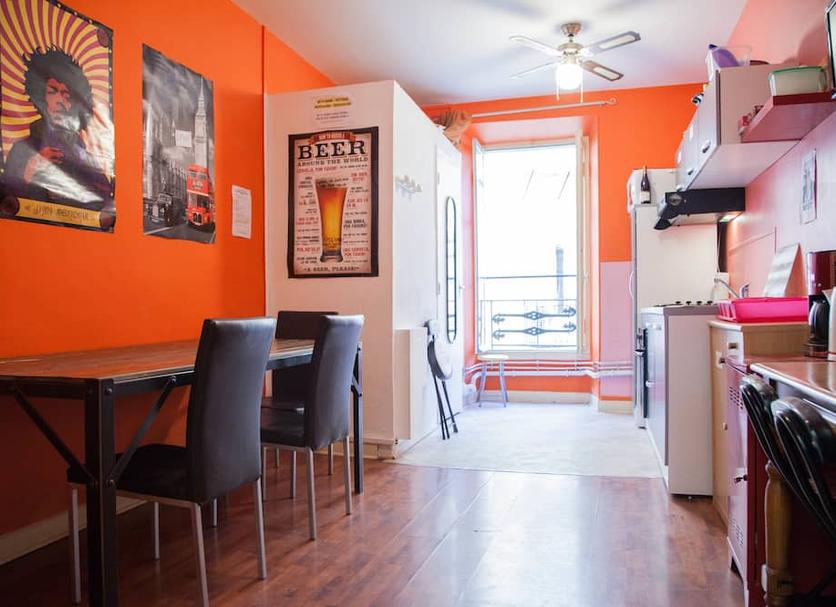 Dining room Photo