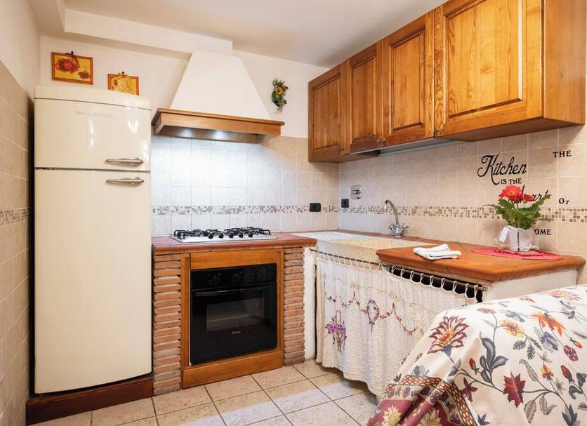 Kitchen Photo