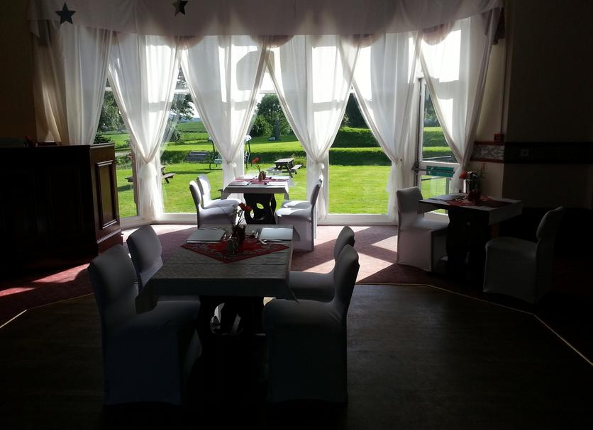 Dining room Photo