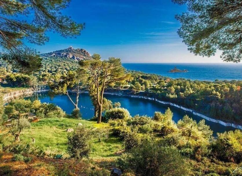 Outdoor view Photo