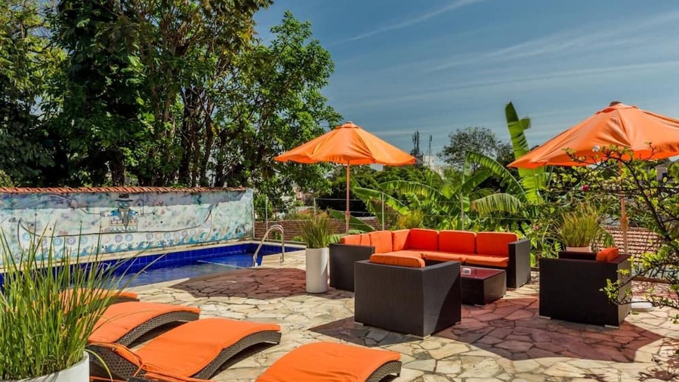 Casajomo Art, Food & Music B&b
